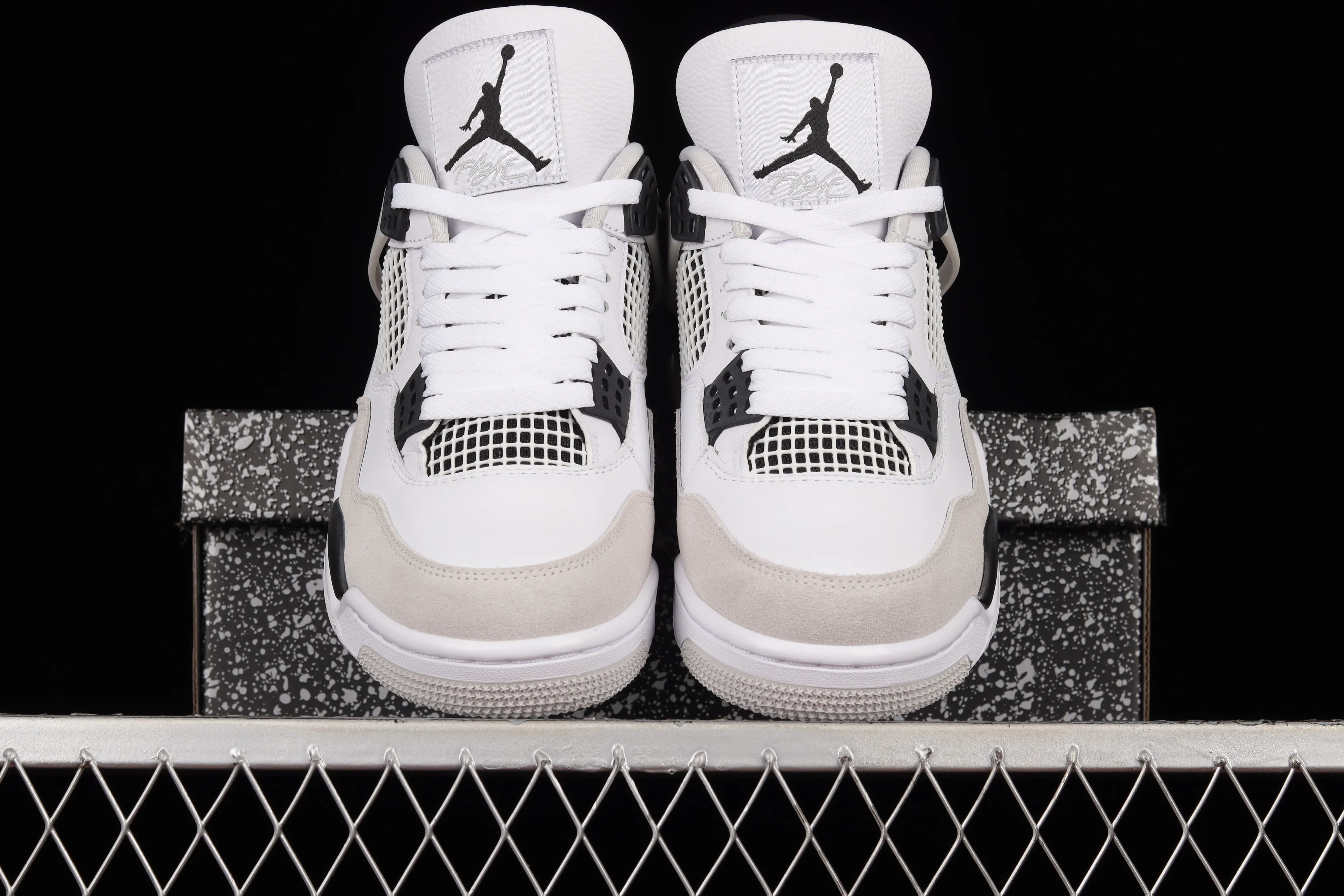 All categories Air Jordan Jordan series basketball shoes Air Jordan 4 pure original Air Jordan 4 "Military Black" AJ4 Joe 4 gray and black stitching DH6927-111